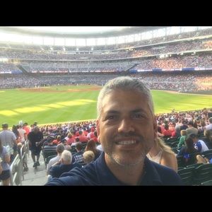 Meet your Posher, Heberto