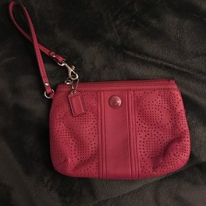 brand new pink coach wristlet brand new pink coach wristlet