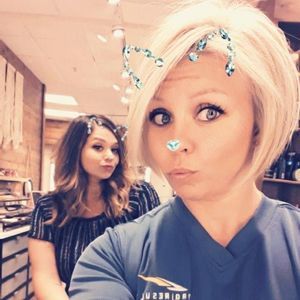 Meet your Posher, Michelle