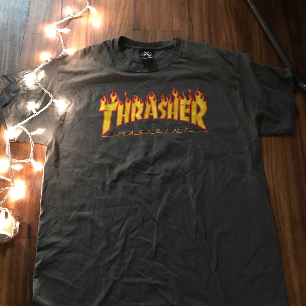 Thrasher T shirt grey size large