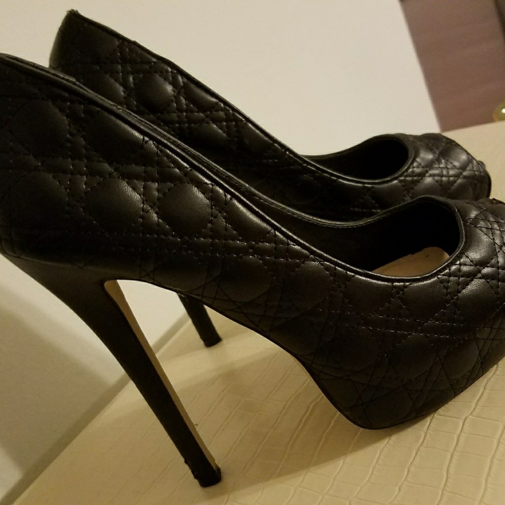 Pep toe platform heels