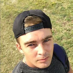 Meet your Posher, Chad