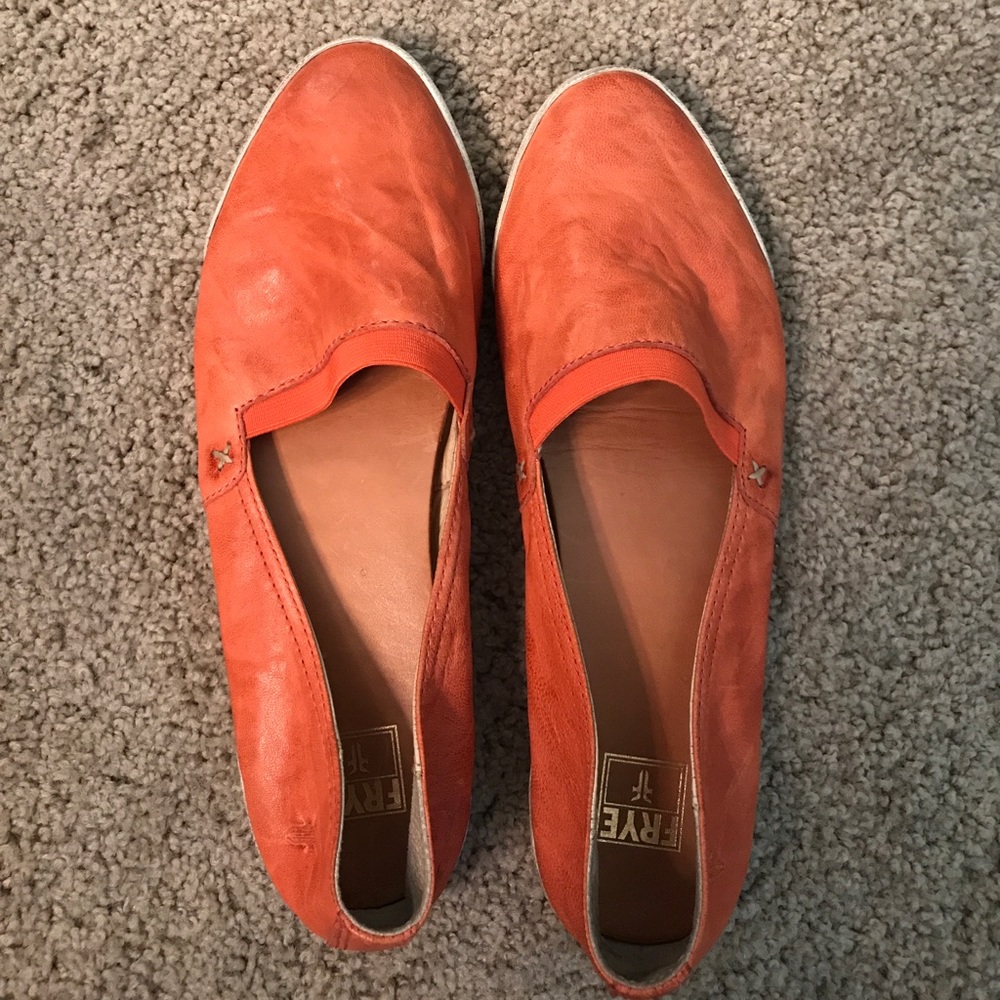 Frye Melanie Slip-On in orange