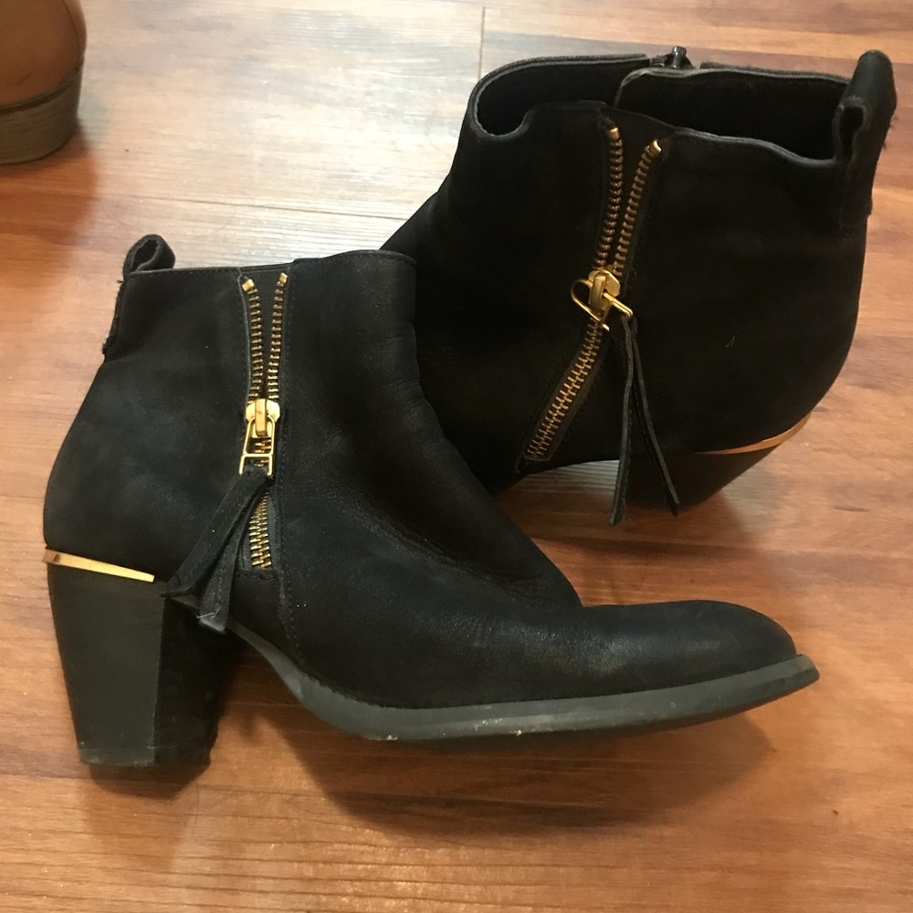 Steve Madden Booties