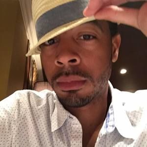 Meet your Posher, Travis