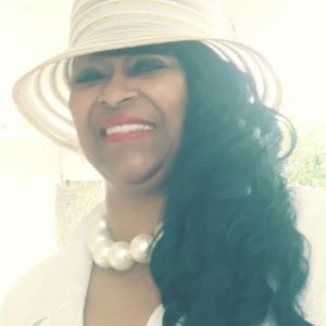 Meet your Posher, Shirley