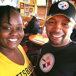 Meet your Posher, Bee