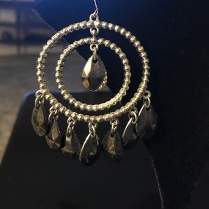 Chandelier earrings