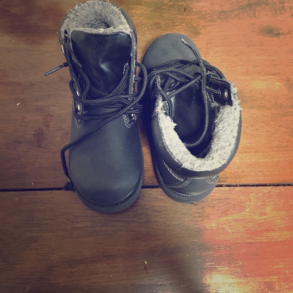 Little boys winter boots
