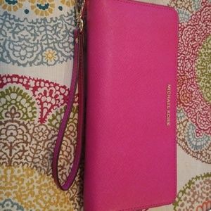 Authentic Michael Kors wrislet