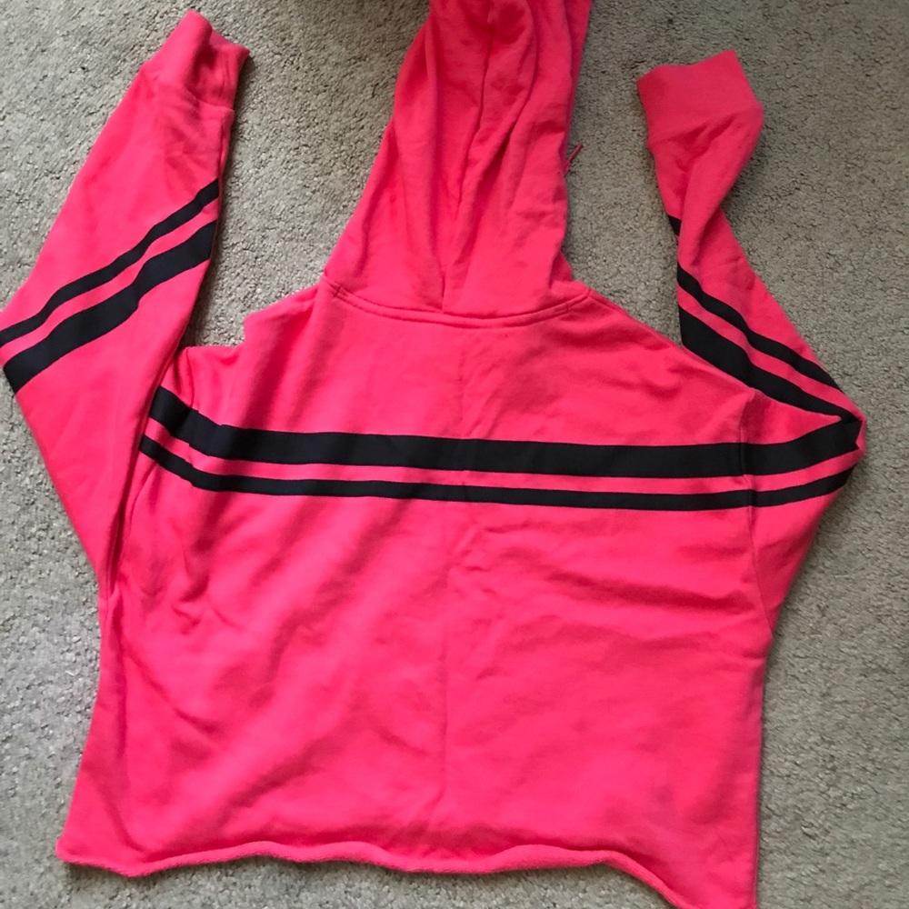Crop Sweatshirt - Picture 2 of 2