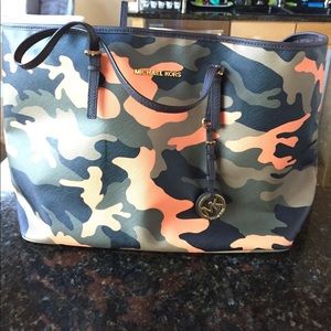 Rare Michael kors large tote bag