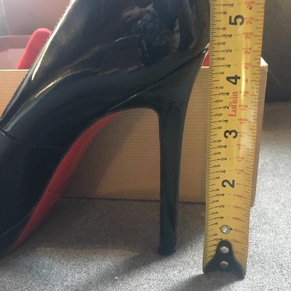 Christian Louboutin heels 👠 size 8 (european 38) - Picture 5 of 8