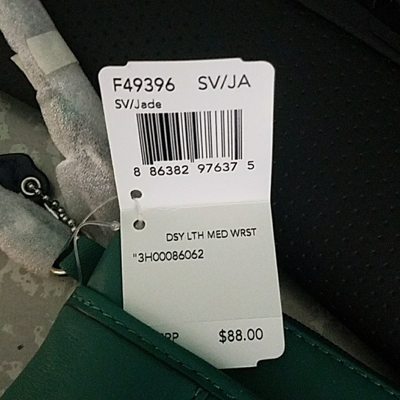 Coach leather wristlet - Picture 2 of 3