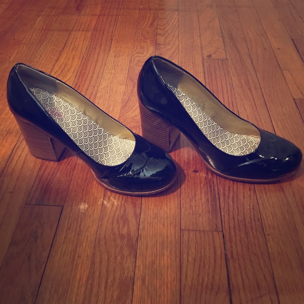 Black Chunky Heels