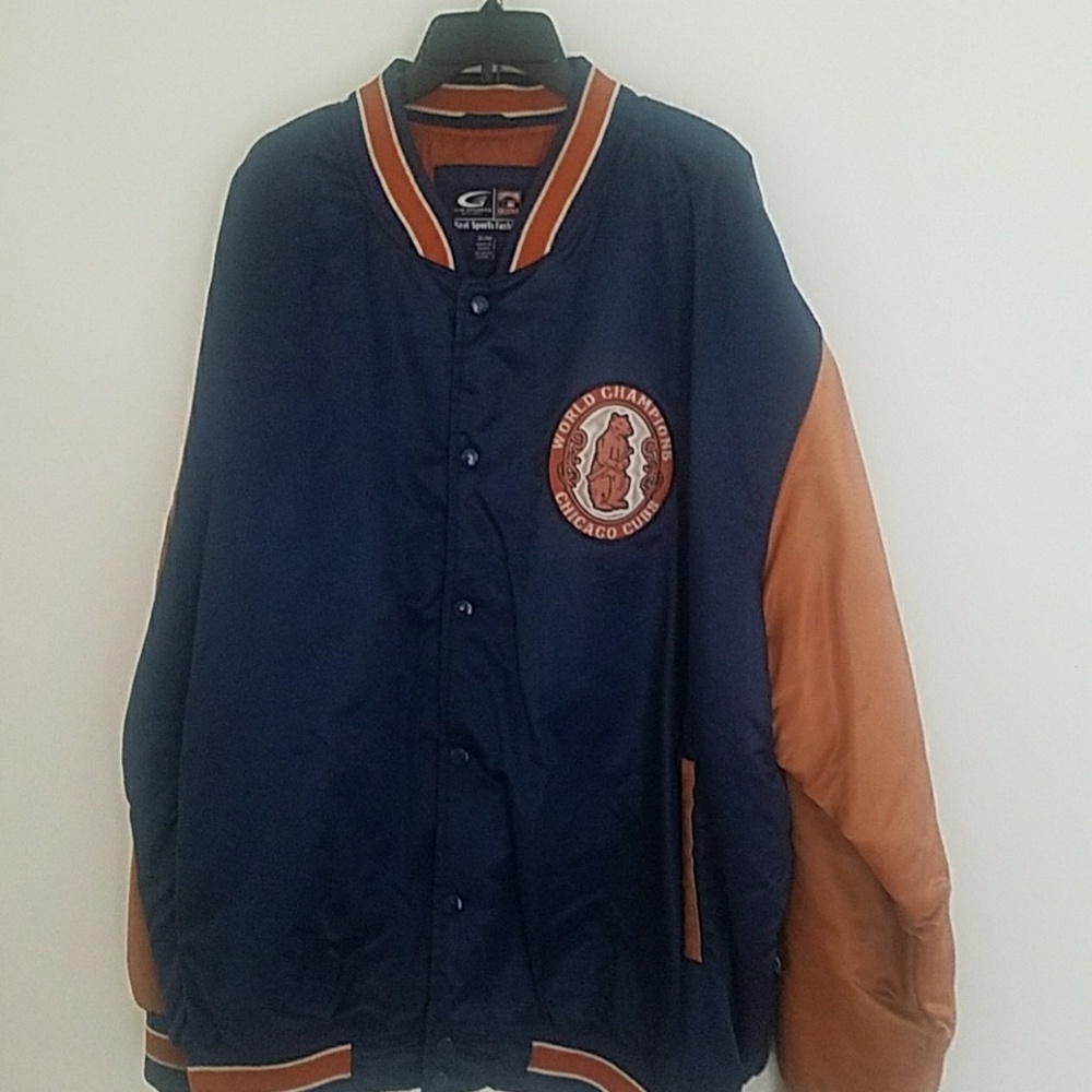 Cubs bomber (xl) pre/owned good condition