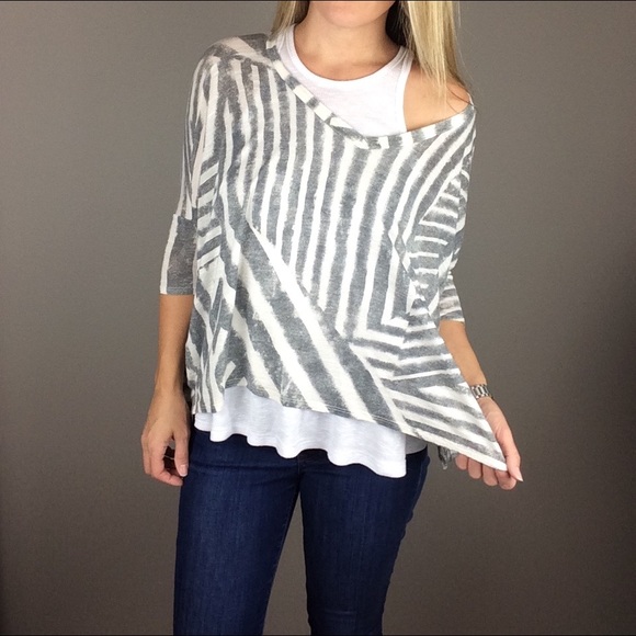 Ella Moss Tops - Ella Moss gray and white dolman top