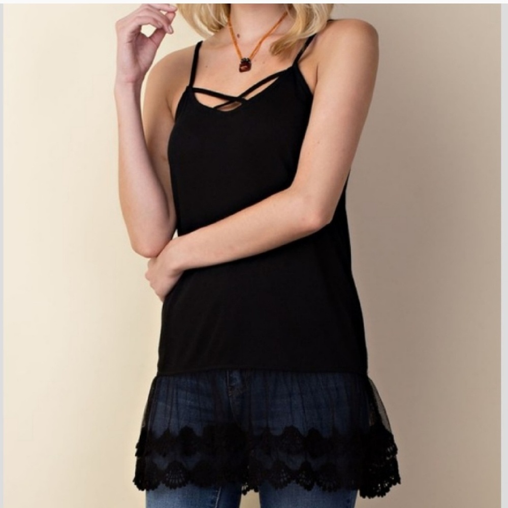 Caged lace long tank top