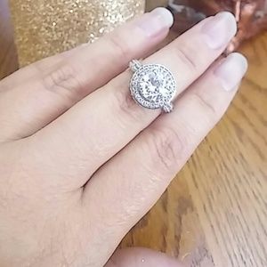NWOT sterling silver CZ ring size 7
