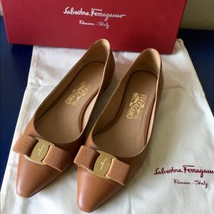 FERRAGAMO ‘Emy’ pointed flats FERRAGAMO ‘Emy’ pointed flats