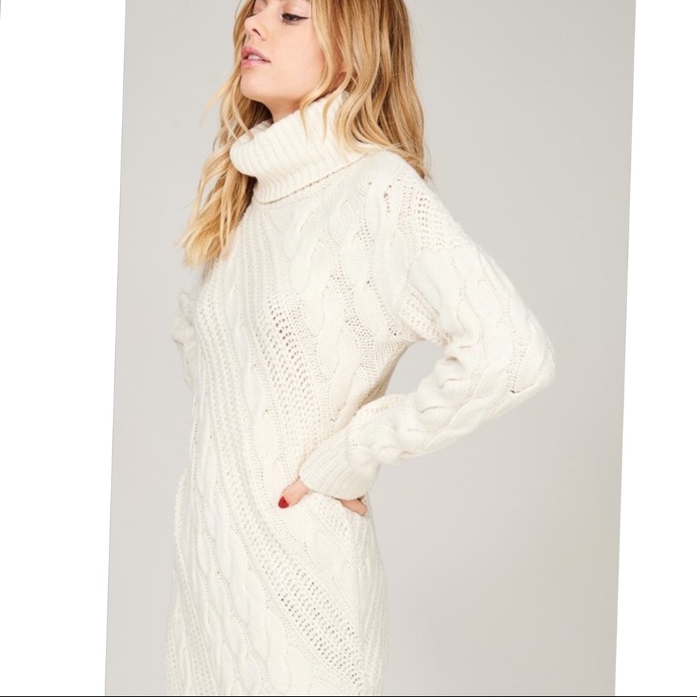Cozy Knit crochet turtleneck sweater Ivory - Picture 2 of 6
