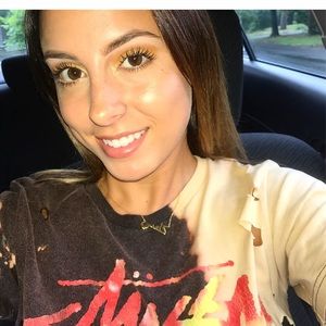 Meet your Posher, Kacie