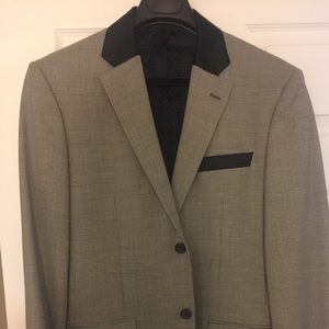 GIVENCHY Dinner/Tuxedo Satin Jacket 48R