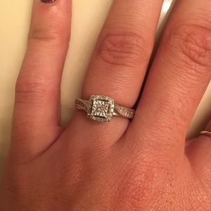 diamond ring 1/6 ct. princess cut sterling silver