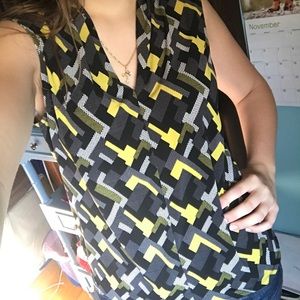 🌟Geometric print blouse ON HOLD