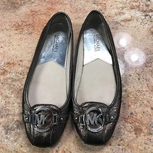 Michael Kors Flat