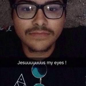 Meet your Posher, Carlo