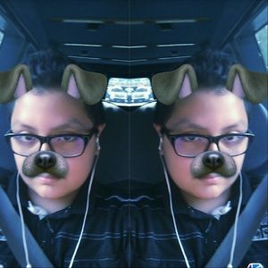 Meet your Posher, Santos