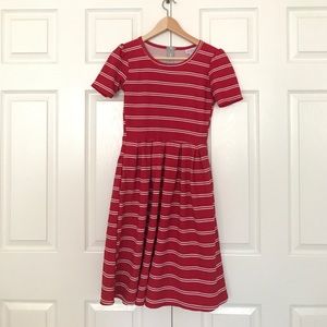 XS Lularoe Amelia