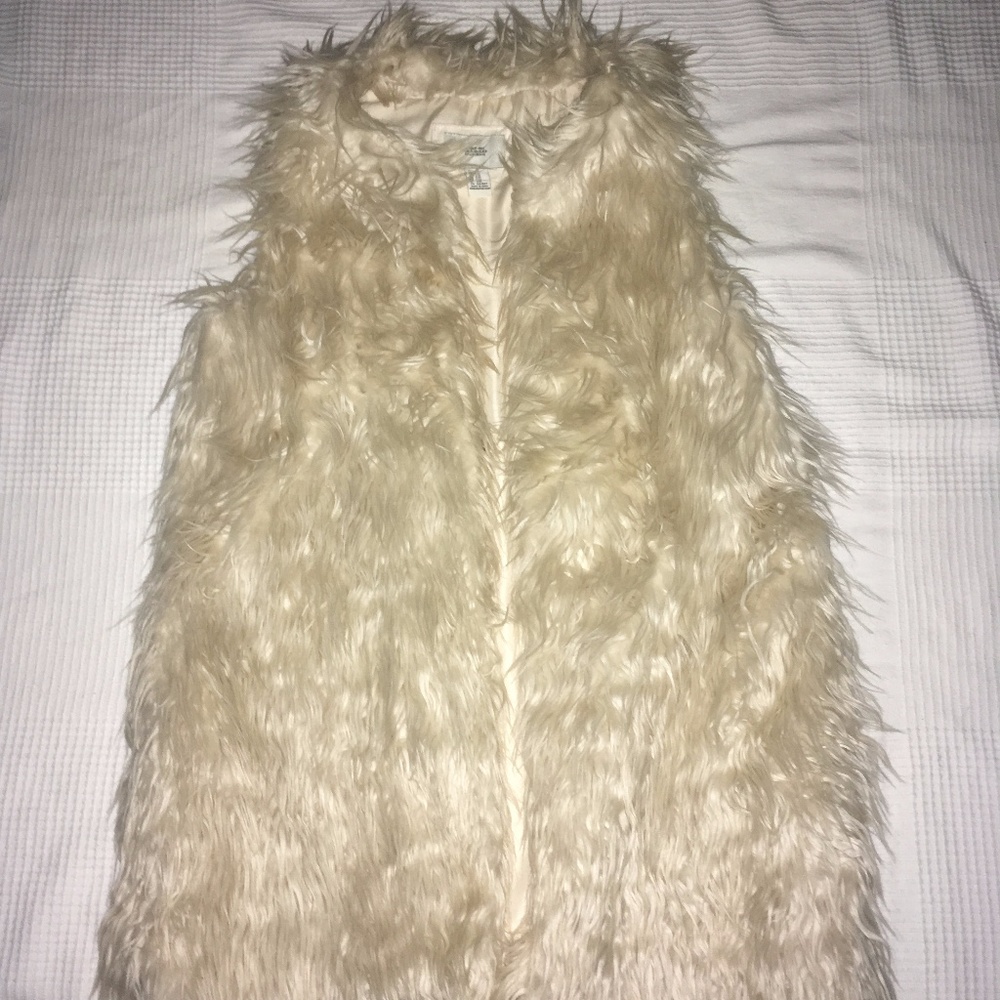 Polar Bear faux fur Vest