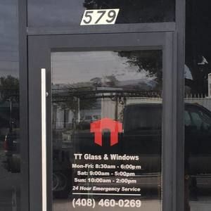 Meet your Posher, Johnathan