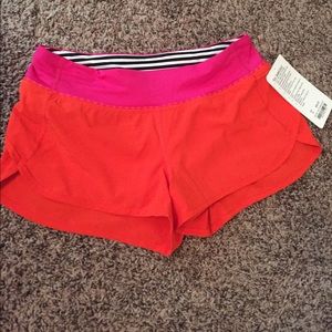 Lululemon Run speed shorts size 6 NEW never worn