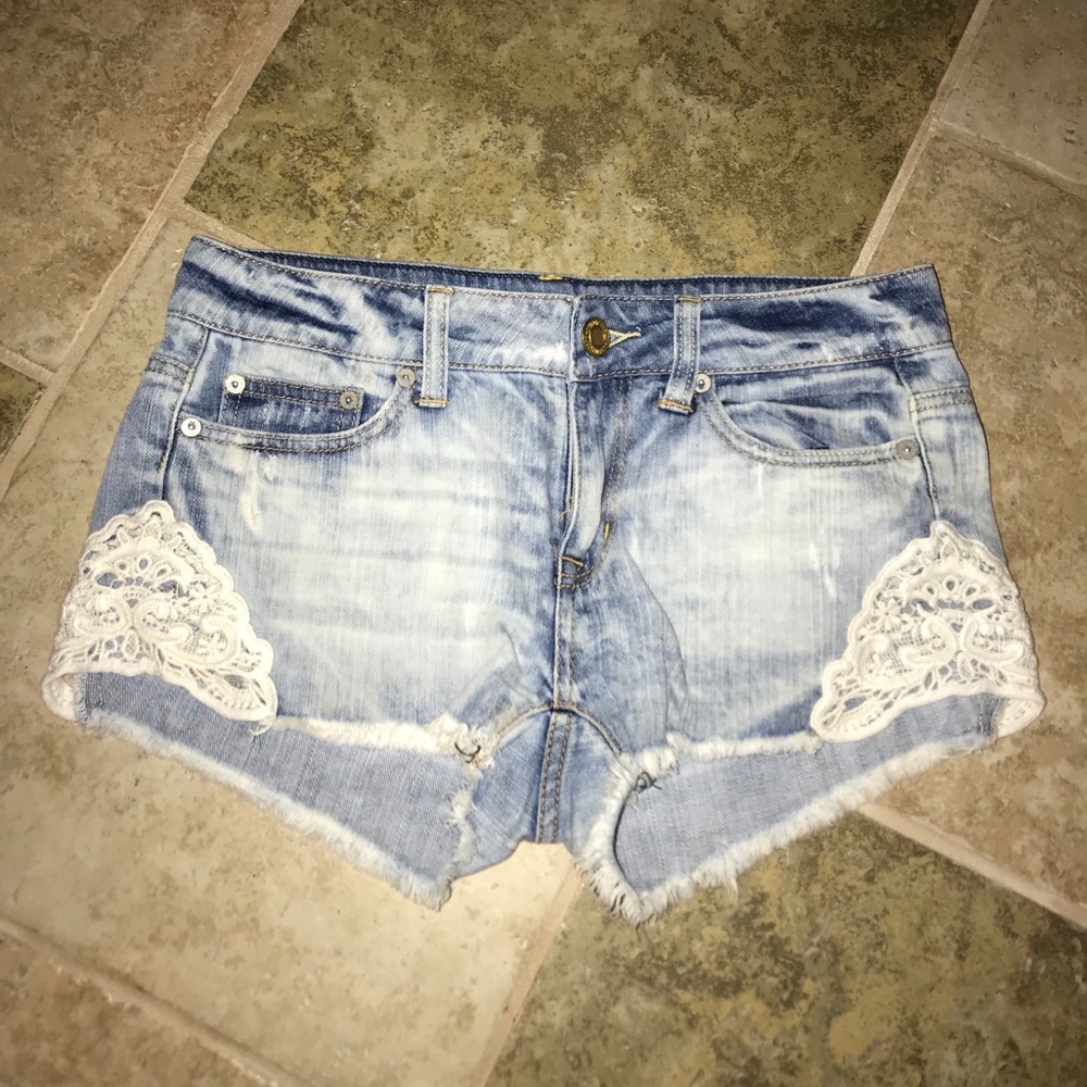 🌸 Adorable American Eagle Jean Shorts 🌸