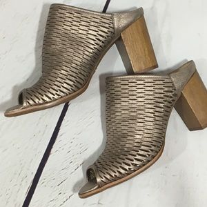 Nurture Wrenna Laser-Cut Leather Mules Sz 10 NWOT