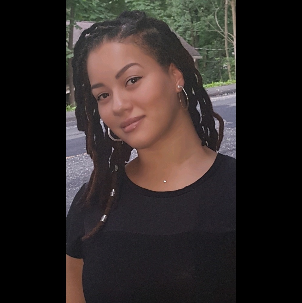 Meet your Posher, Siren