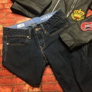 Gap Always Skinny Dark Wash Jeans 26/2 Gap Always Skinny Dark Wash Jeans 26/2