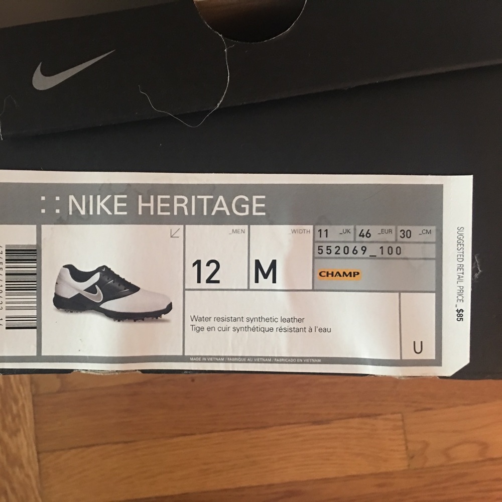 Nike Heritage Golf Shoes!  Brand New