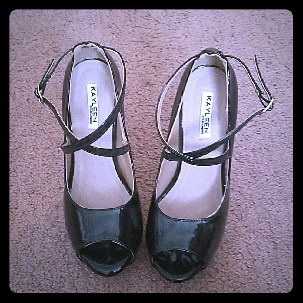 Kayleen By Los Angeles black heels