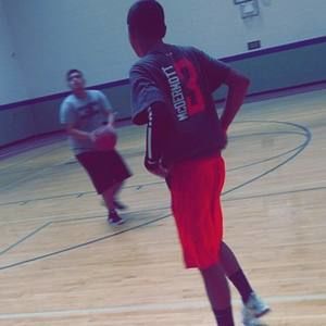 Meet your Posher, Adan