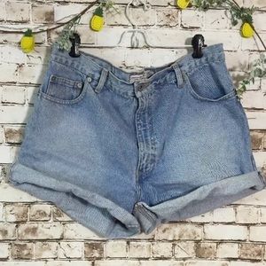 Vintage Abercrombie & Fitch Sz 10 hi rise shorts Vintage Abercrombie & Fitch Sz 10 hi rise shorts