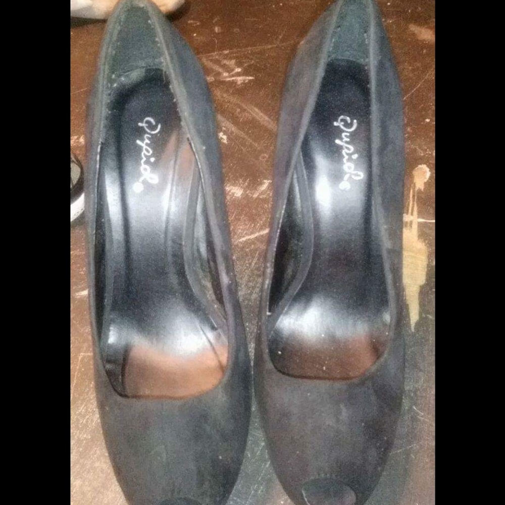 Black open toe heels