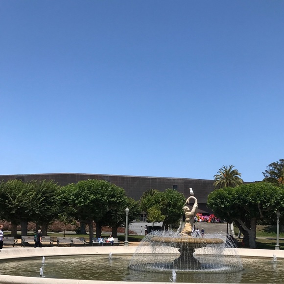 Meet your Posher, Ivinor - Picture 2 of 2