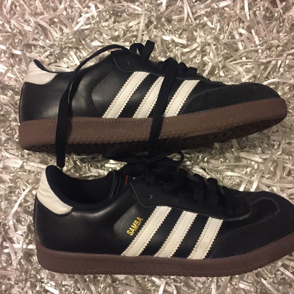 Adidas Samba shoe