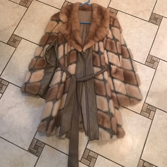 Leather and real mink fur jacket - Picture 1 of 5