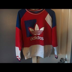 Adidas Sweatshirt