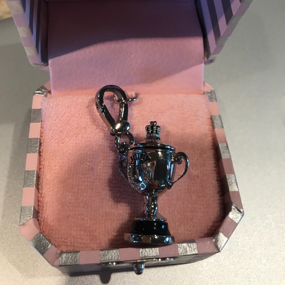 Juicy Couture Silver Trophy Charm 🏆 ✨💖